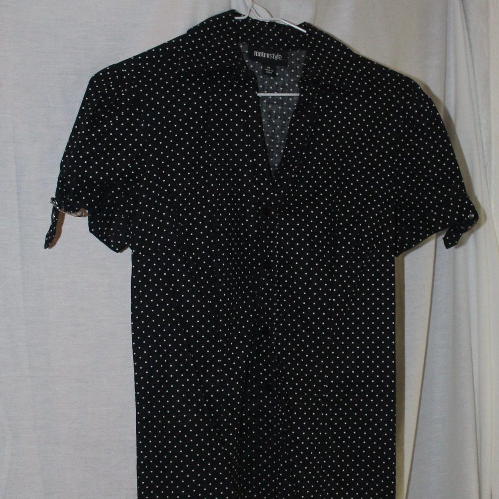 Black with white dots, Bodysuit size 4